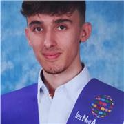 Profesor de Inglés con título First Certficate imparte clases